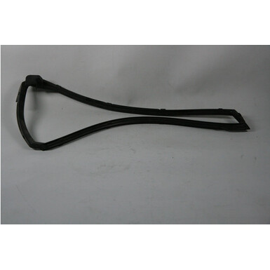 Уплотнитель стекла глухого задней левой двери 6207015-K00 HOVER H3 2010, HOVER H5 2010, HAVAL H5 2020